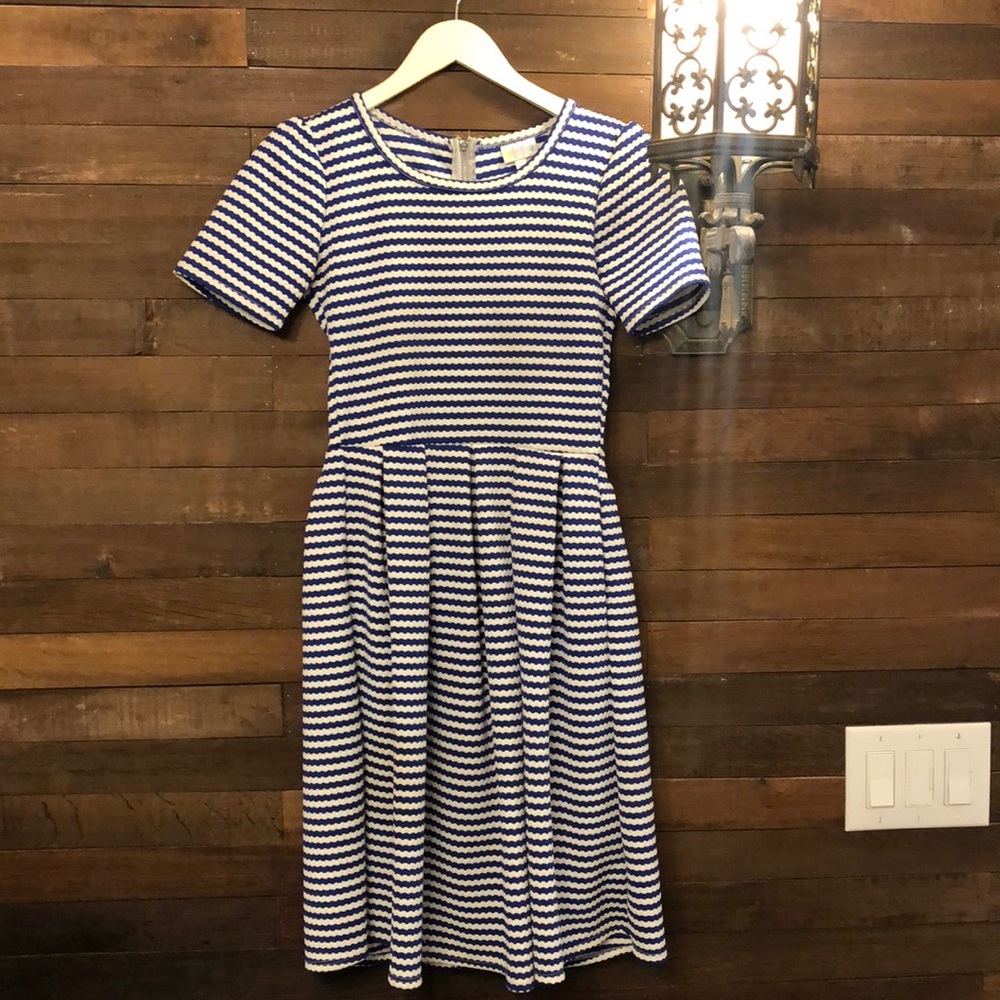 Lularoe Amelia